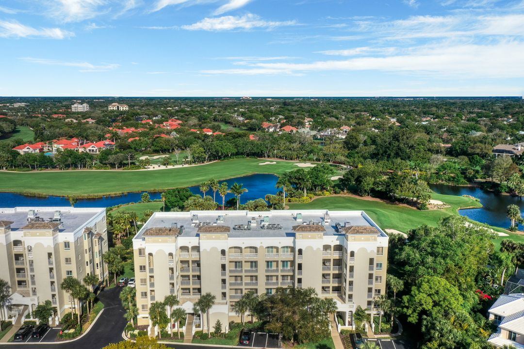 7687 Pebble Creek Cir #201, Naples, FL 34108