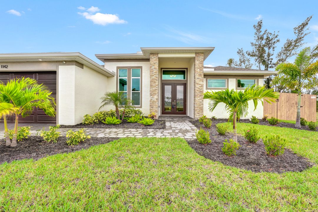 1142 SW 15th St, Cape Coral, FL 33991