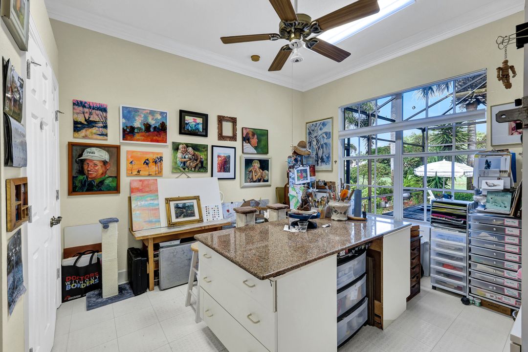 8776 Hideaway Harbor Ct, Naples, FL 34120