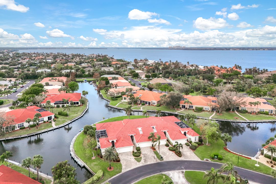 15196 Harbour Isle Dr, Fort Myers, FL 33908