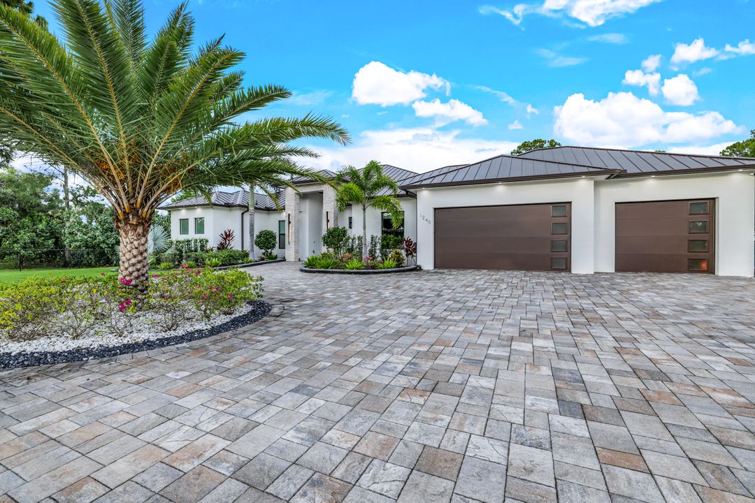 1240 23rd St SW, Naples, FL 34117