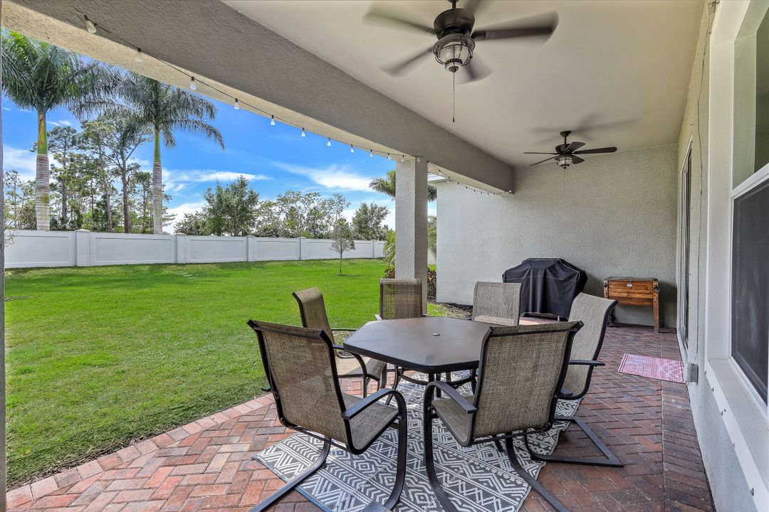 3316 Pilot Cir, Naples, FL 34120