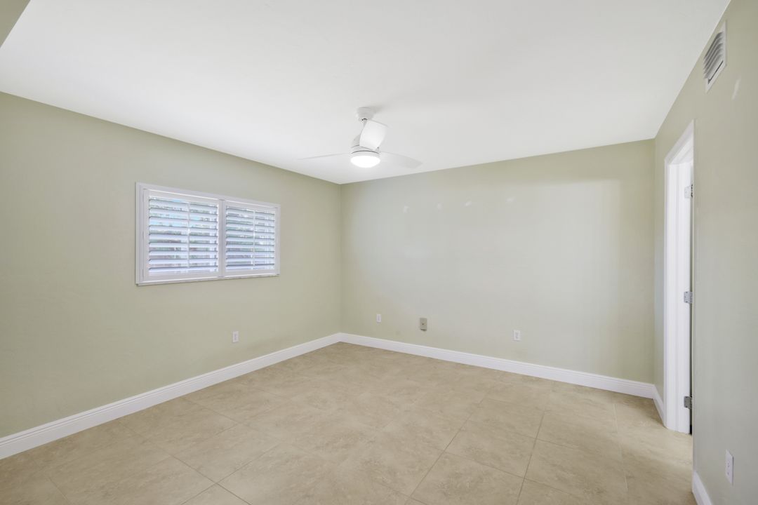 2360 Naples Trace Cir #4, Naples, FL 34109