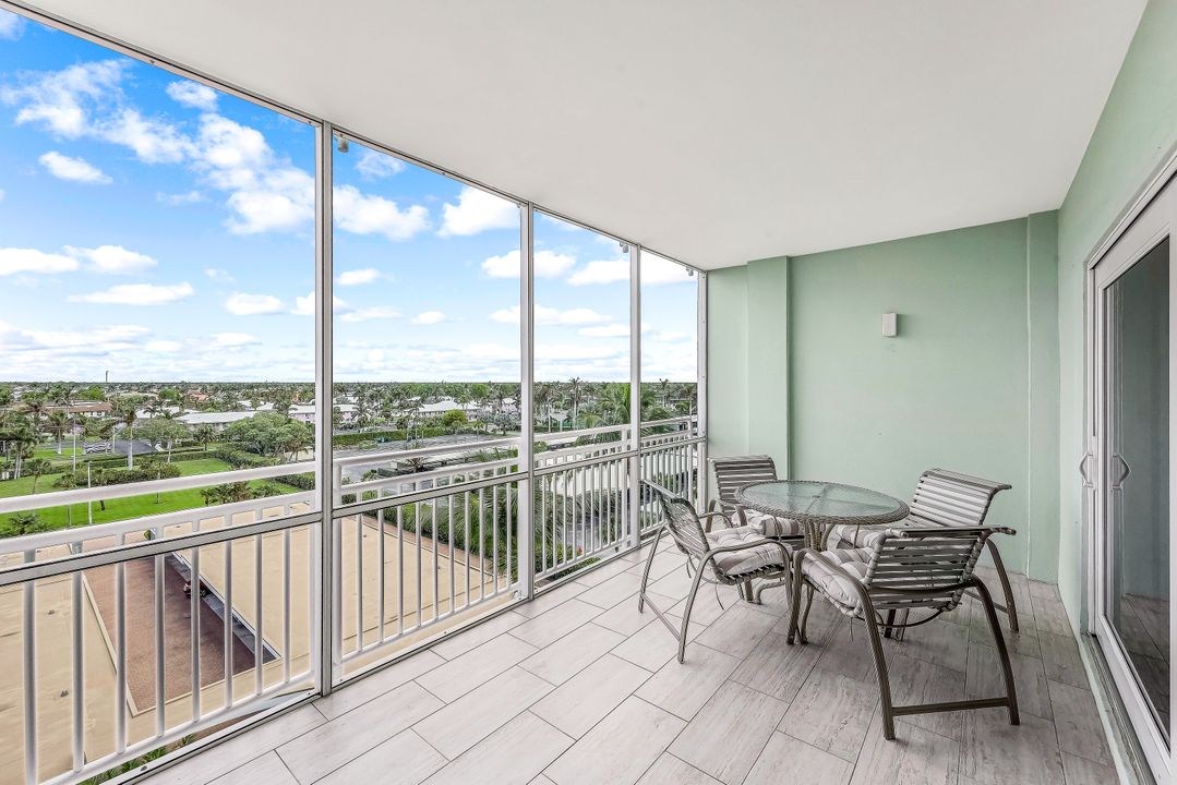 500 Saturn Ct #68, Marco Island, FL 34145