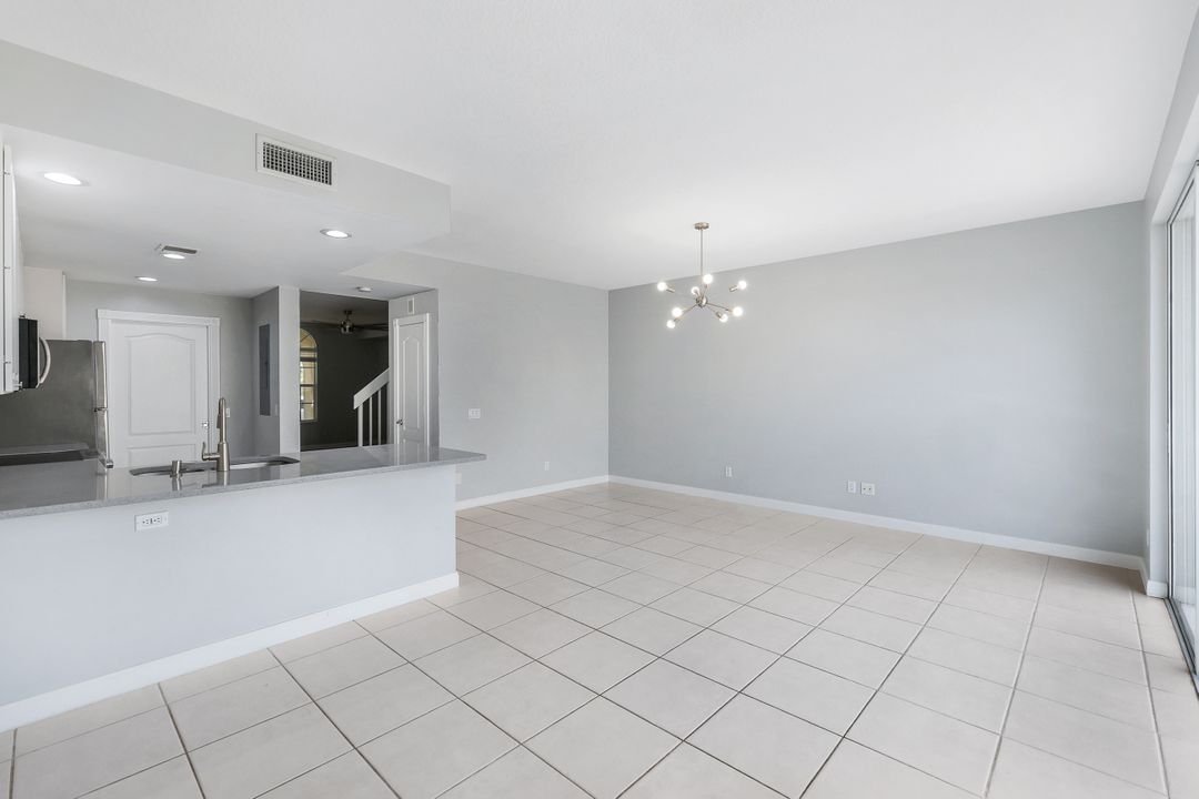 3642 Bravada Way, Naples, FL 34119