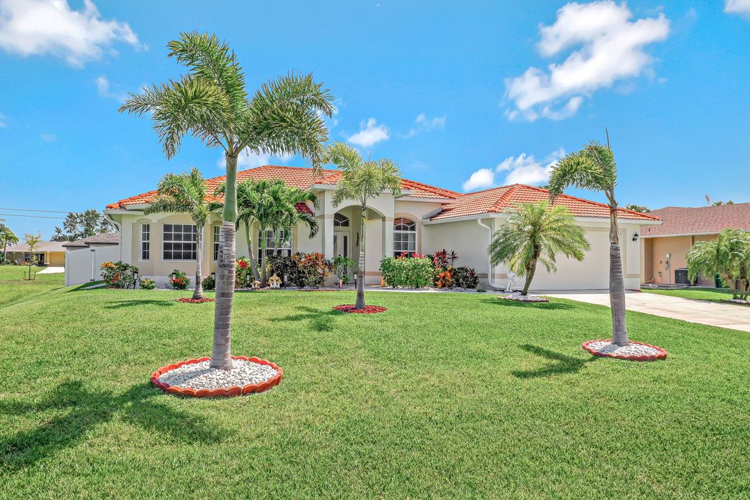 1422 SW 13th St, Cape Coral, FL 33991