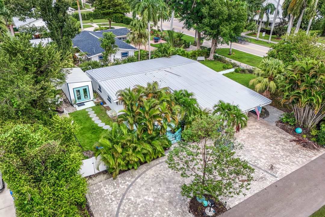 2710 McGregor Blvd, Fort Myers, FL 33901