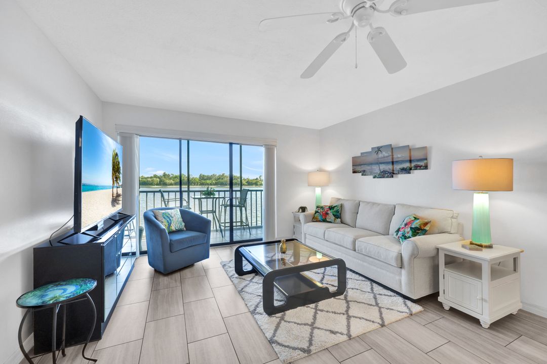 4781 Lakeside Club Blvd #13, Fort Myers, FL 33905