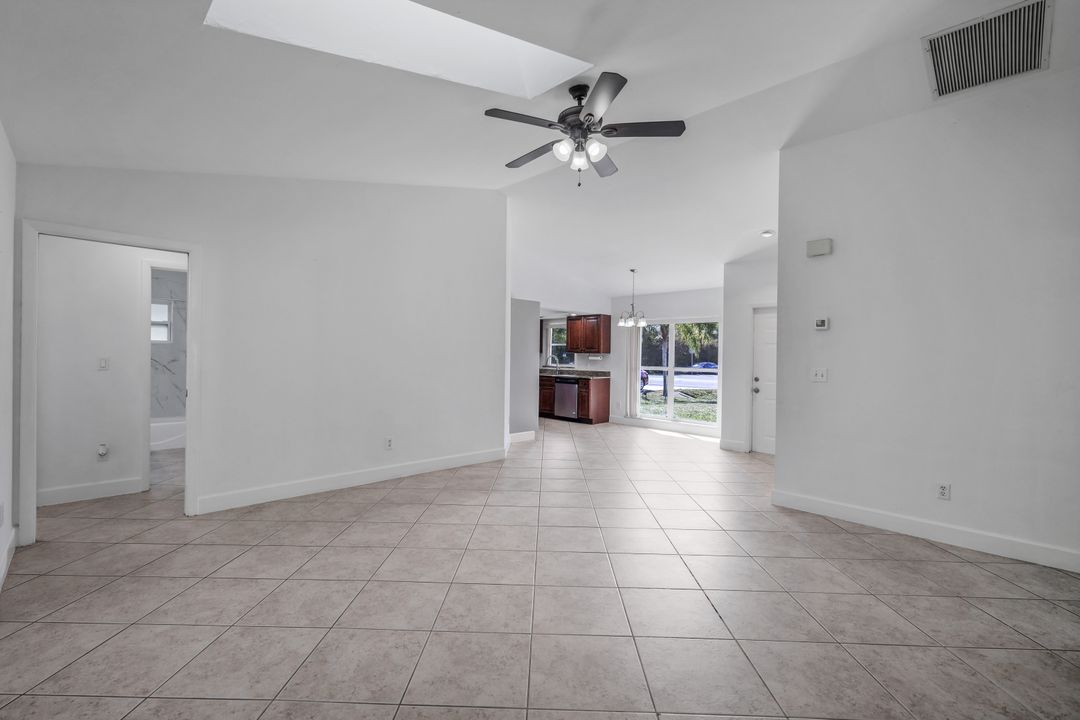 6003 Hollow Dr, Naples, FL 34112