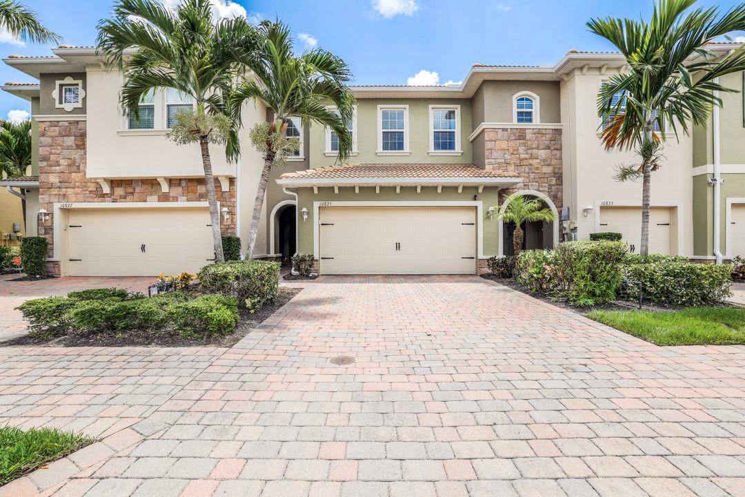 10825 Alvara Way, Bonita Springs, FL 34135