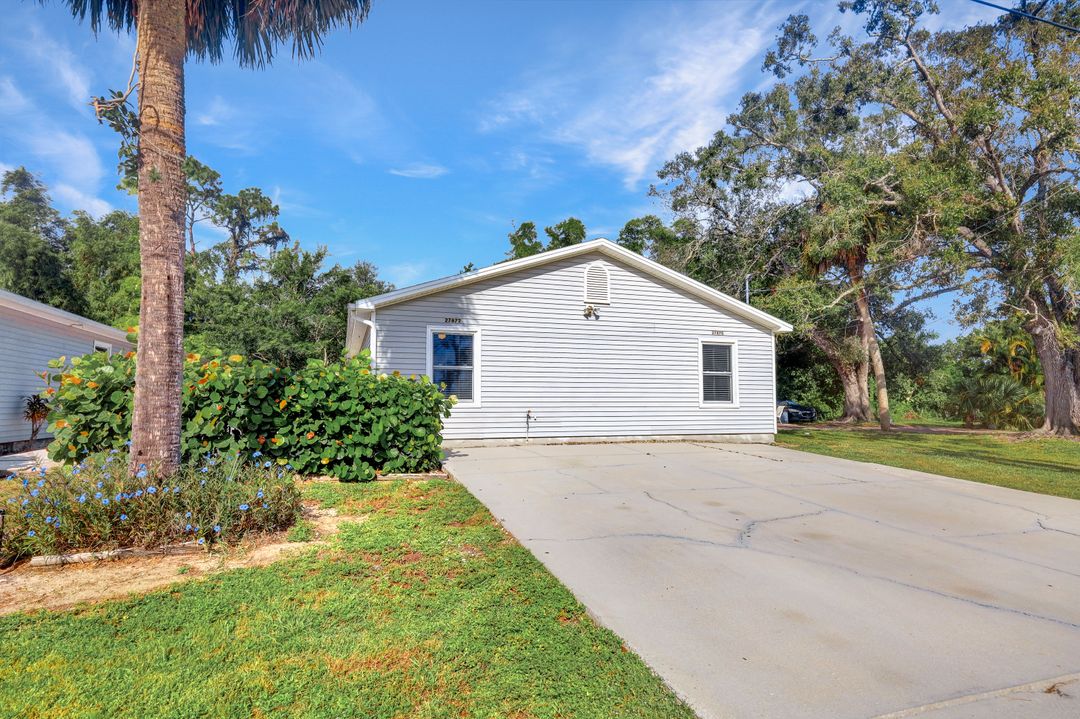 27870 Vermont St, Bonita Springs, FL 34135