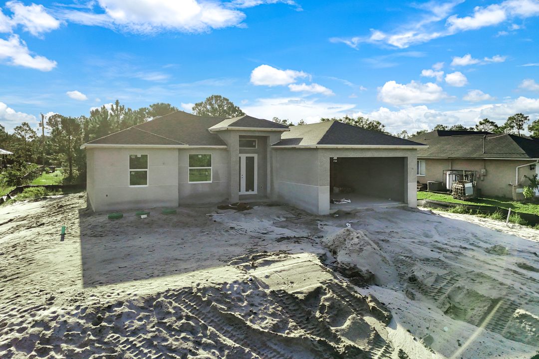 1033 Marshall Ave S, Lehigh Acres, FL 33974