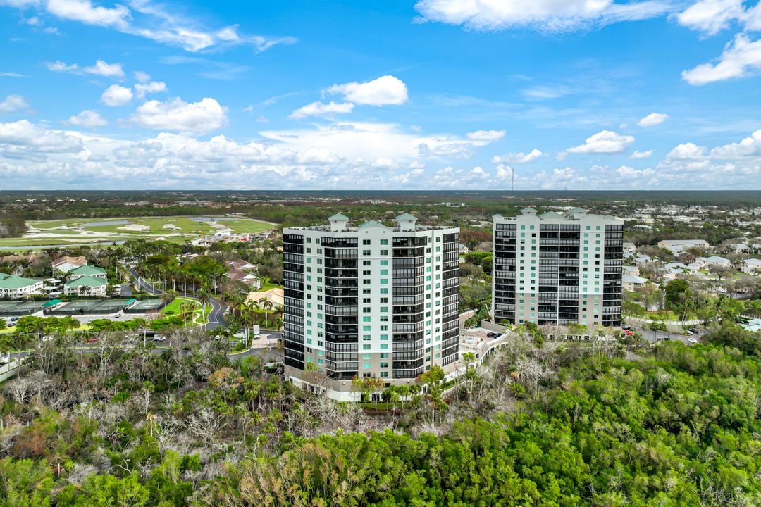 445 Cove Tower Dr #1603, Naples, FL 34110