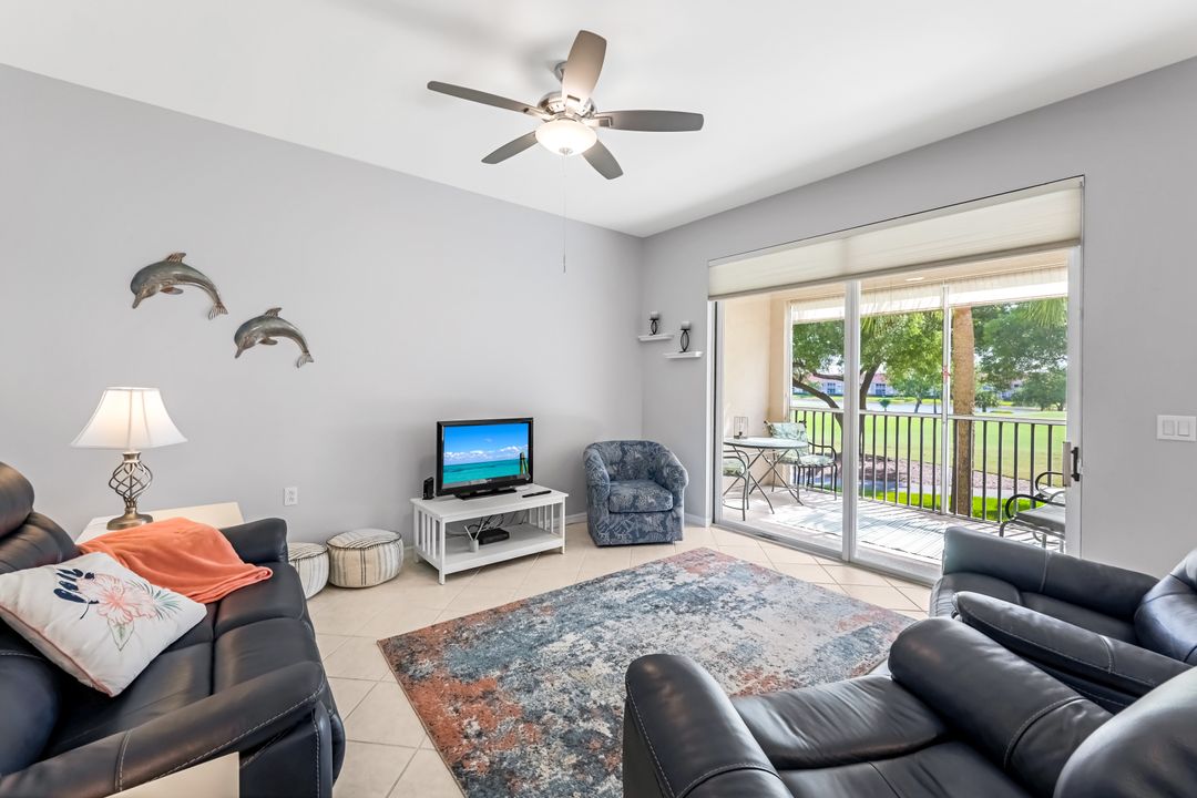 2710 Cypress Trace Cir #3028, Naples, FL 34119