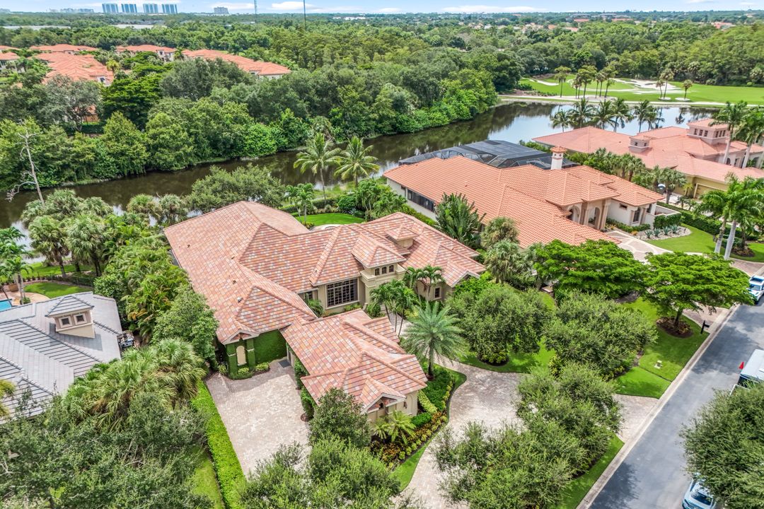 29170 Marcello Way, Naples, FL 34110