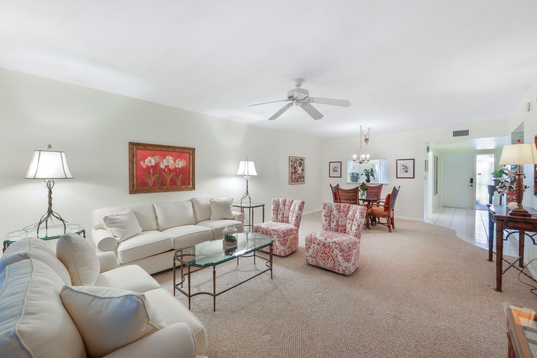 1814 Kings Lake Blvd #102, Naples, FL 34112