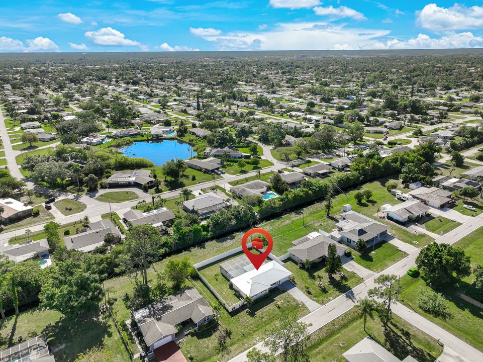 8718 Beacon St, Fort Myers, FL 33907