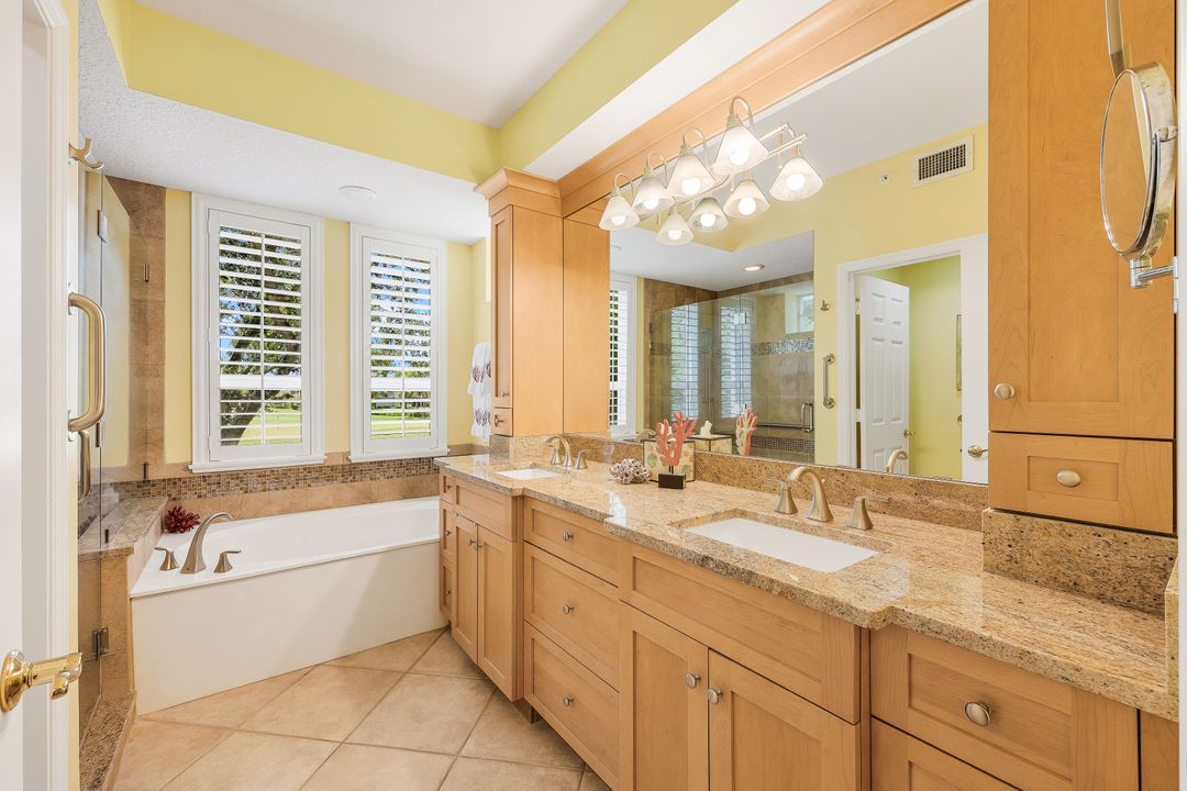 24330 Sandpiper Isle Way #104, Bonita Springs, FL 34134