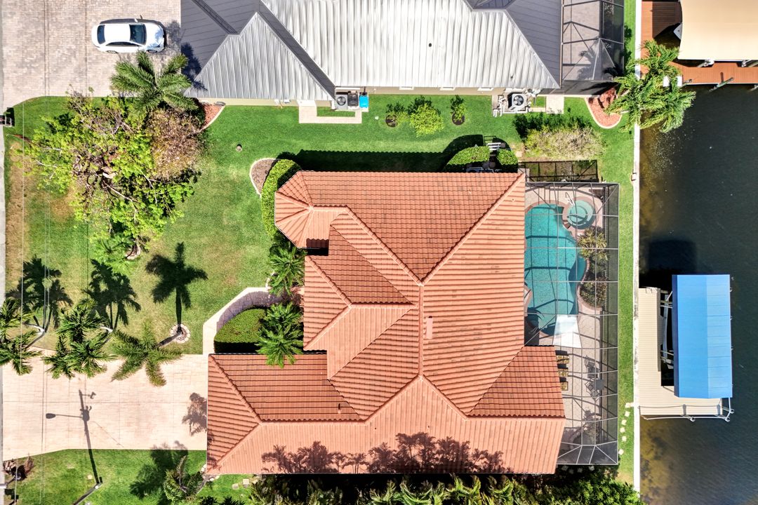 2200 SW 49th Terrace, Cape Coral, FL 33914