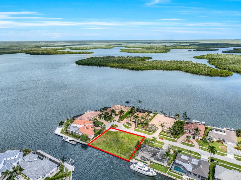 230 Stillwater Ct, Marco Island, FL 34145