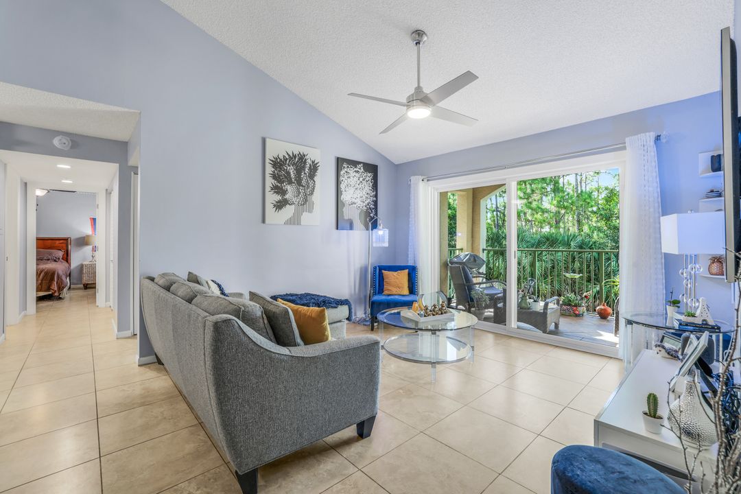 1230 Wildwood Lakes Blvd  #208, Naples, FL 34104