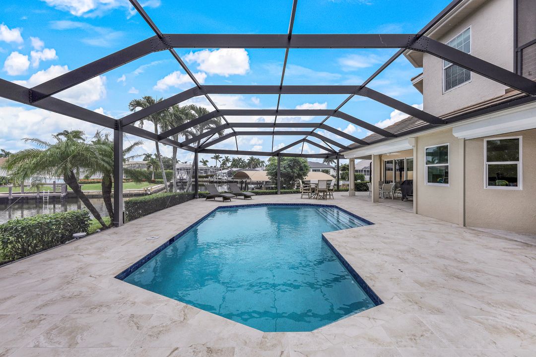 95 Anchor Ct, Marco Island, FL 34145