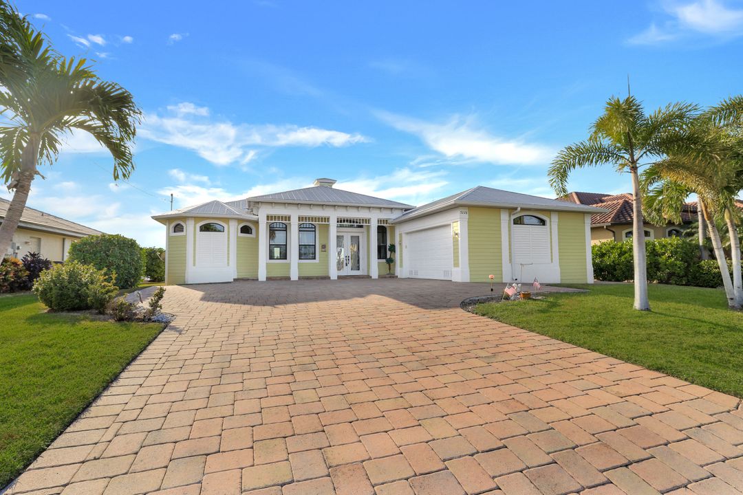 5228 Pelican Blvd, Cape Coral, FL 33914