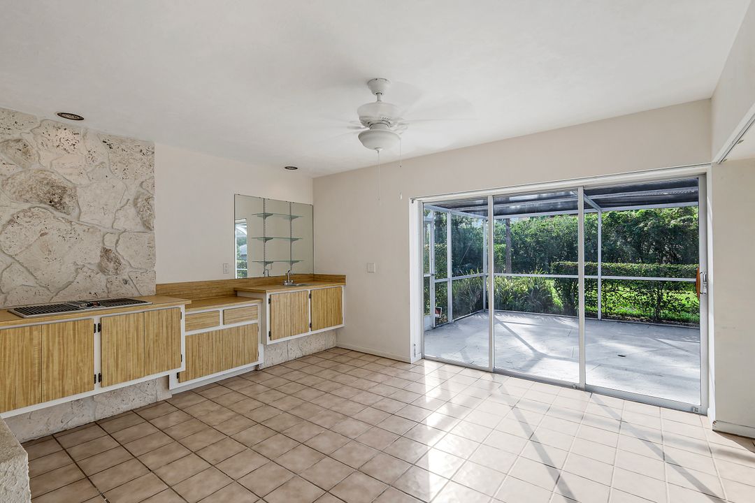 13881 Pine Villa Ln, Fort Myers, FL 33912