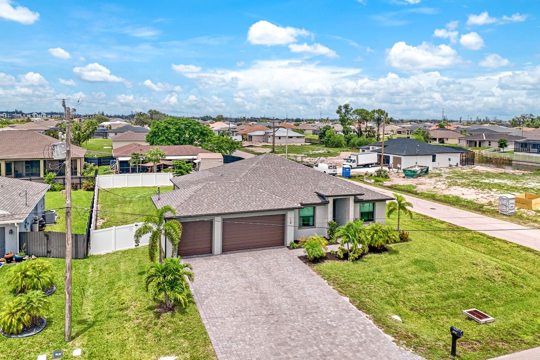 124 SW 10th Pl, Cape Coral, FL 33991