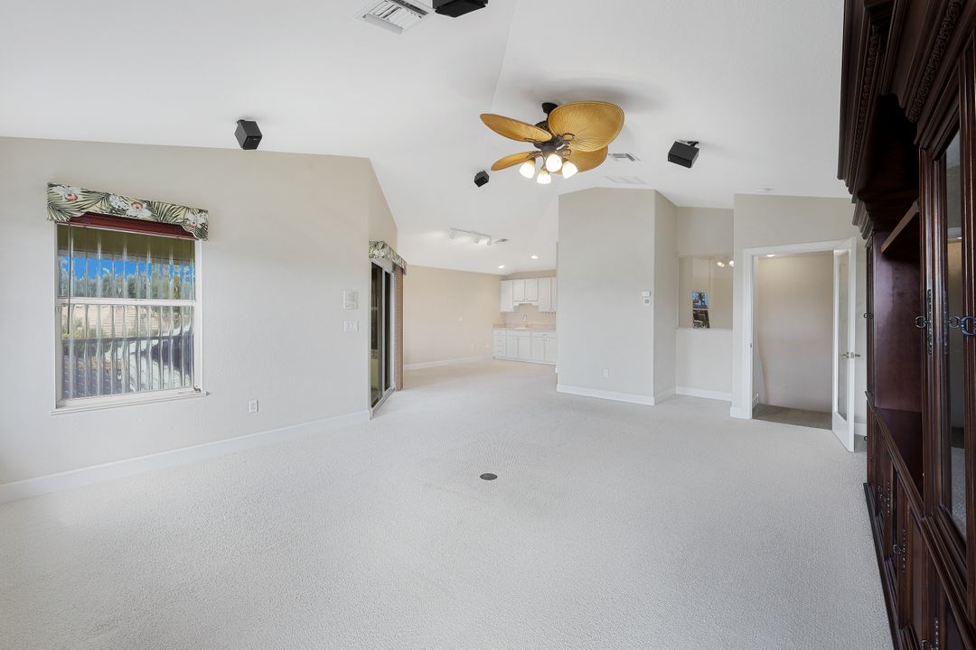 514 N Barfield Dr, Marco Island, FL 34145