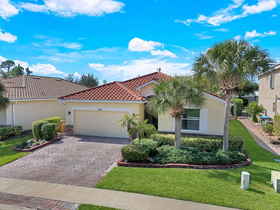 3484 Dandolo Cir, Cape Coral, FL 33909