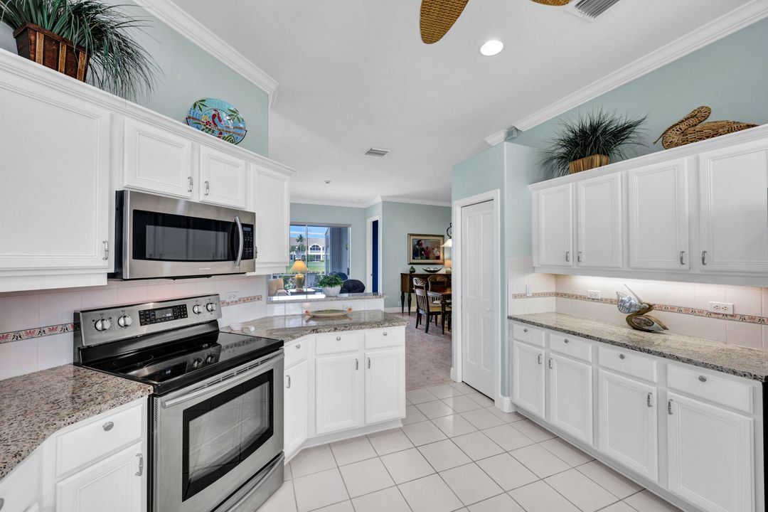 16352 Willowcrest Way, Fort Myers, FL 33908