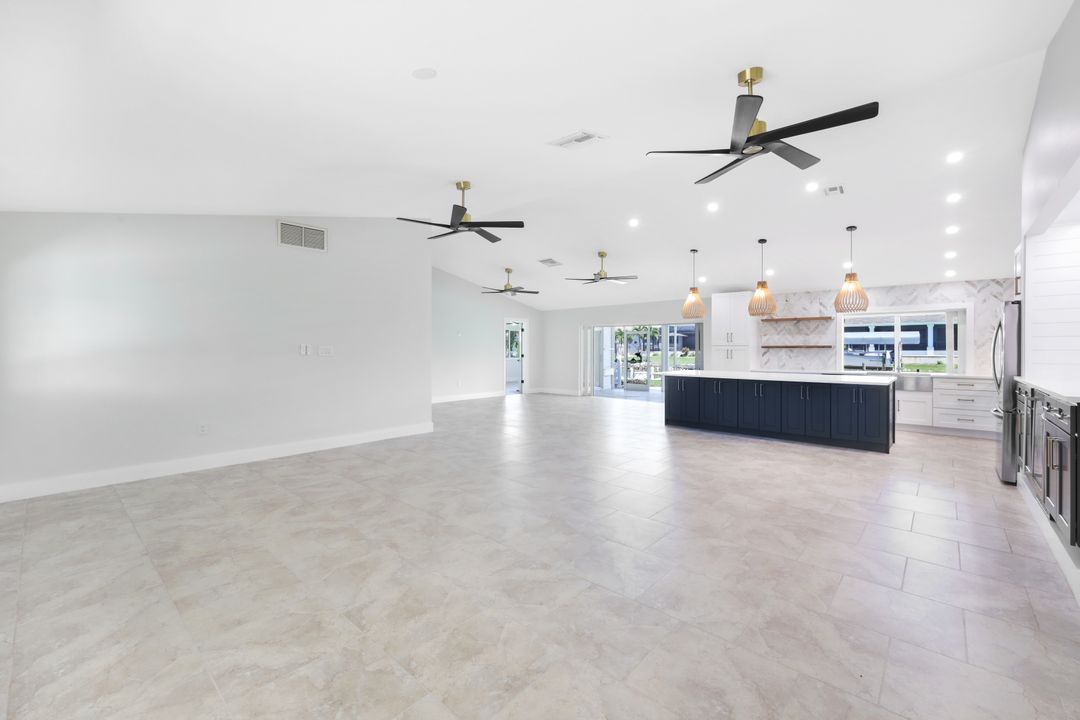 17651 Boat Club Dr, Fort Myers, FL 33908