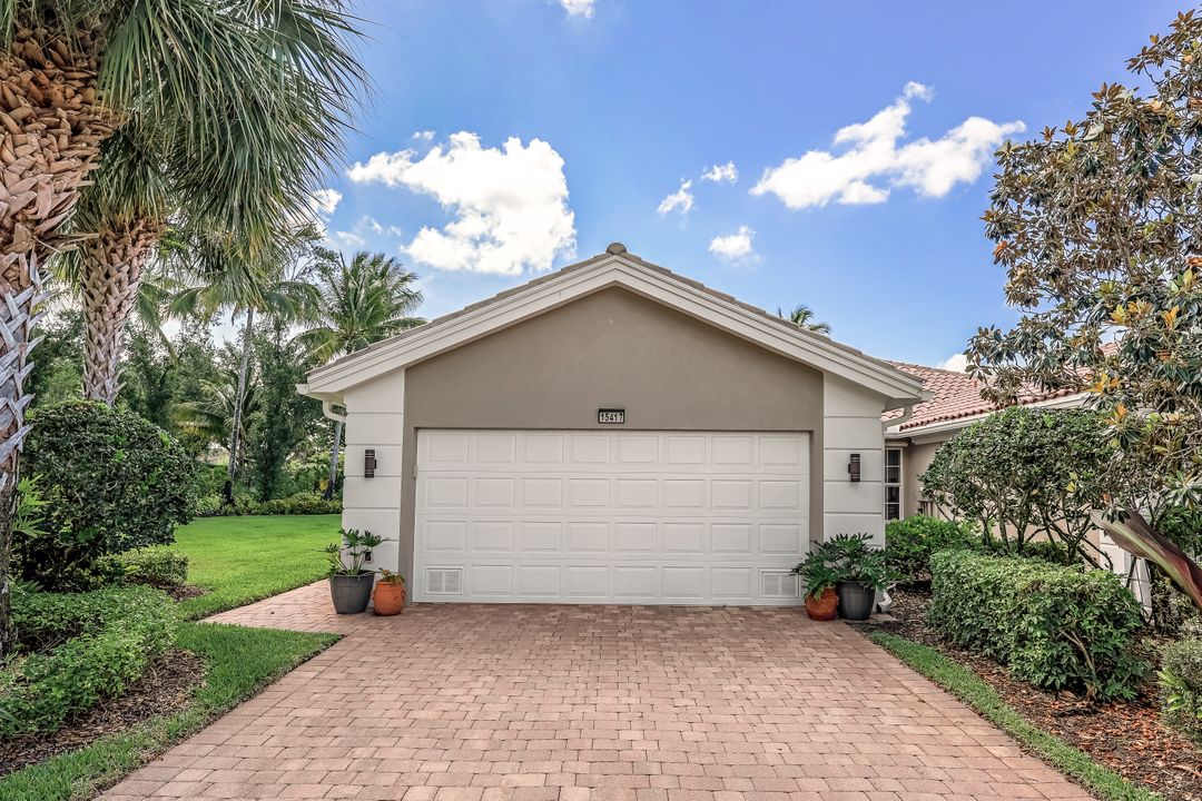 15417 Queen Angel Way, Bonita Springs, FL 34135