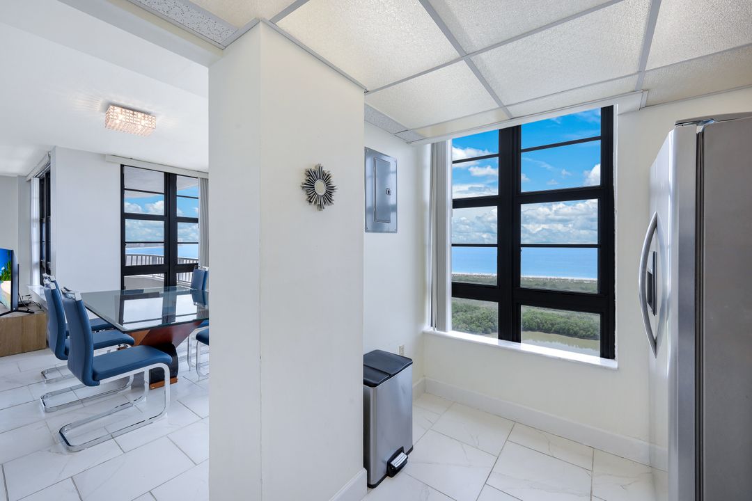 440 Seaview Ct #1911, Marco Island, FL 34145