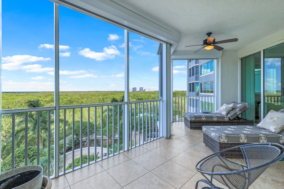 265 Indies Way #503, Naples, FL 34110