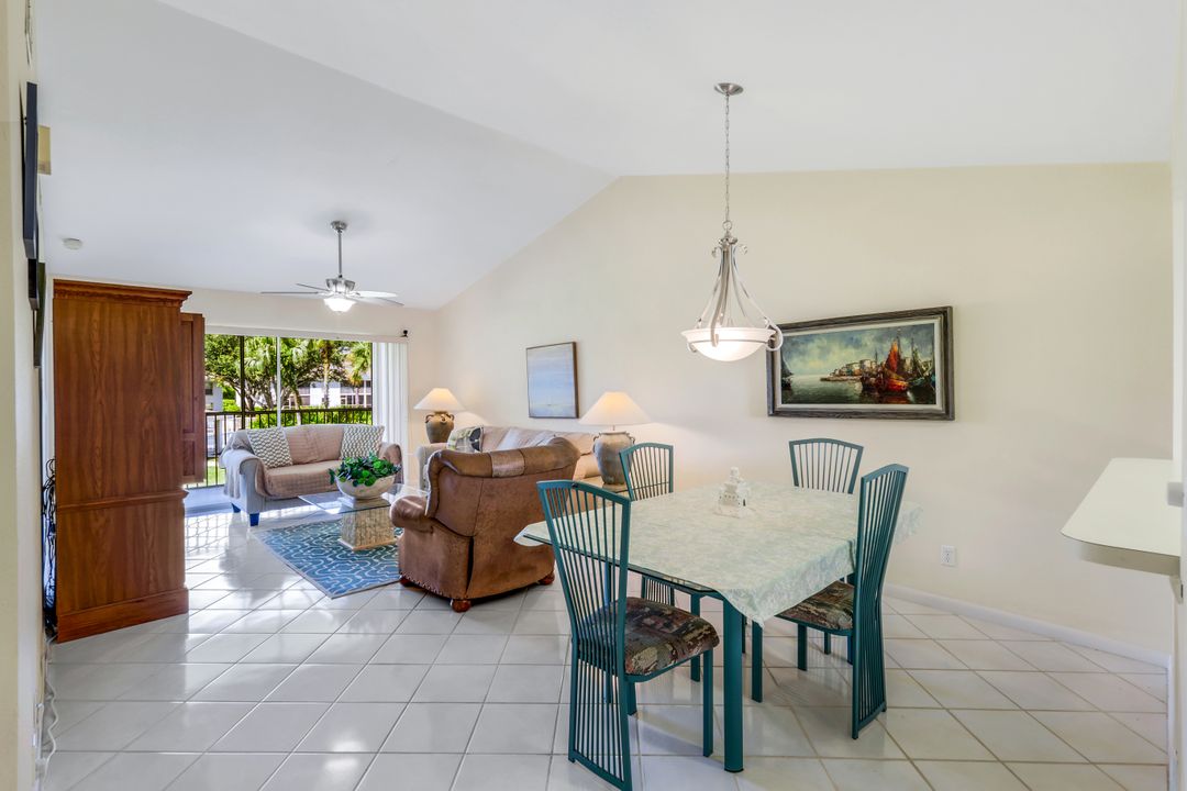 1343 Churchill Cir  #202, Naples, FL 34116