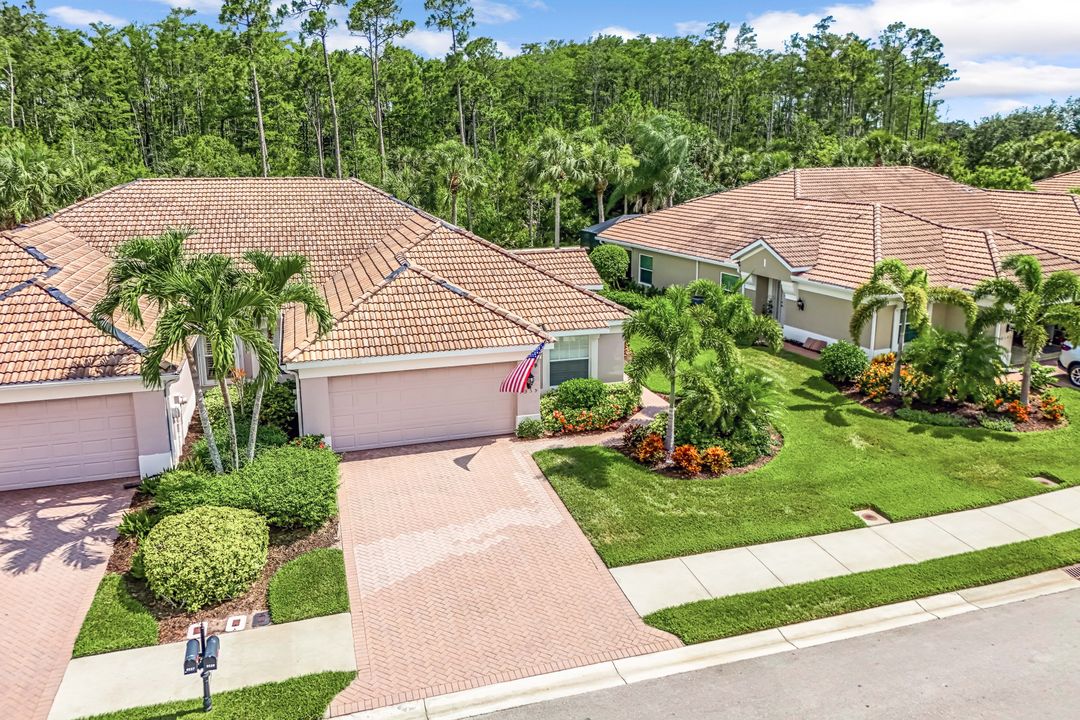 9539 Hemingway Ln, Fort Myers, FL 33913