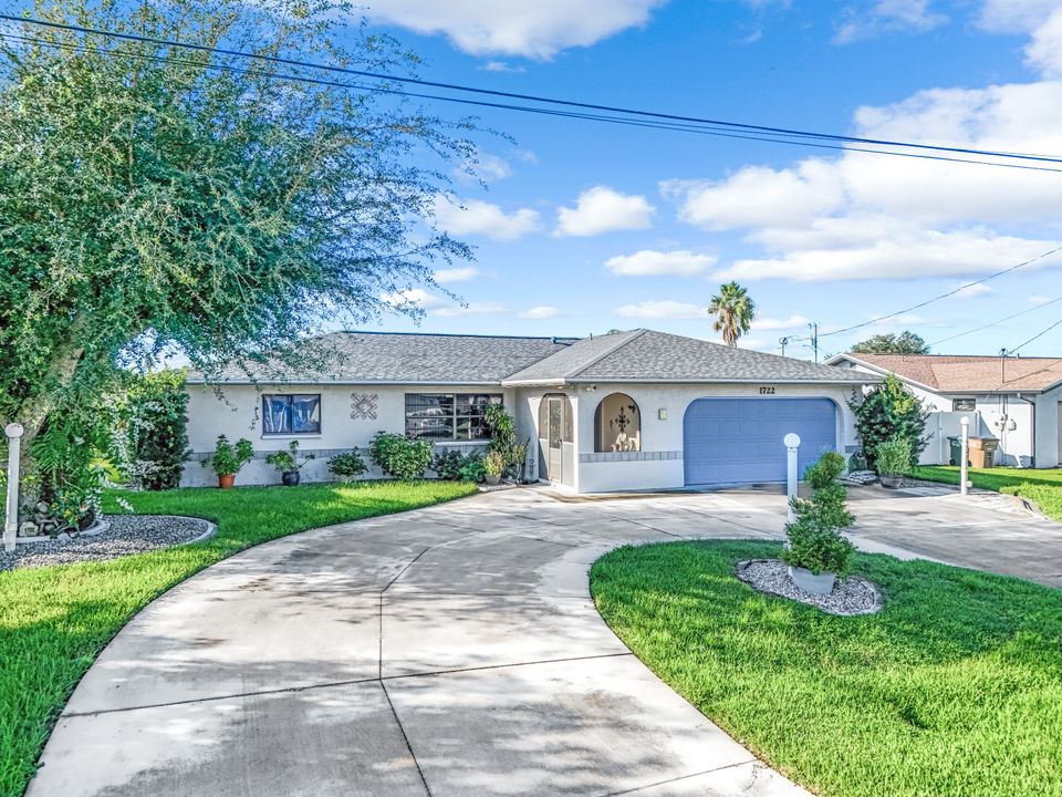 1722 SE 14th Terrace, Cape Coral, FL 33990