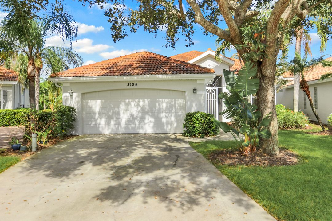 3184 Sundance Cir, Naples, FL 34109