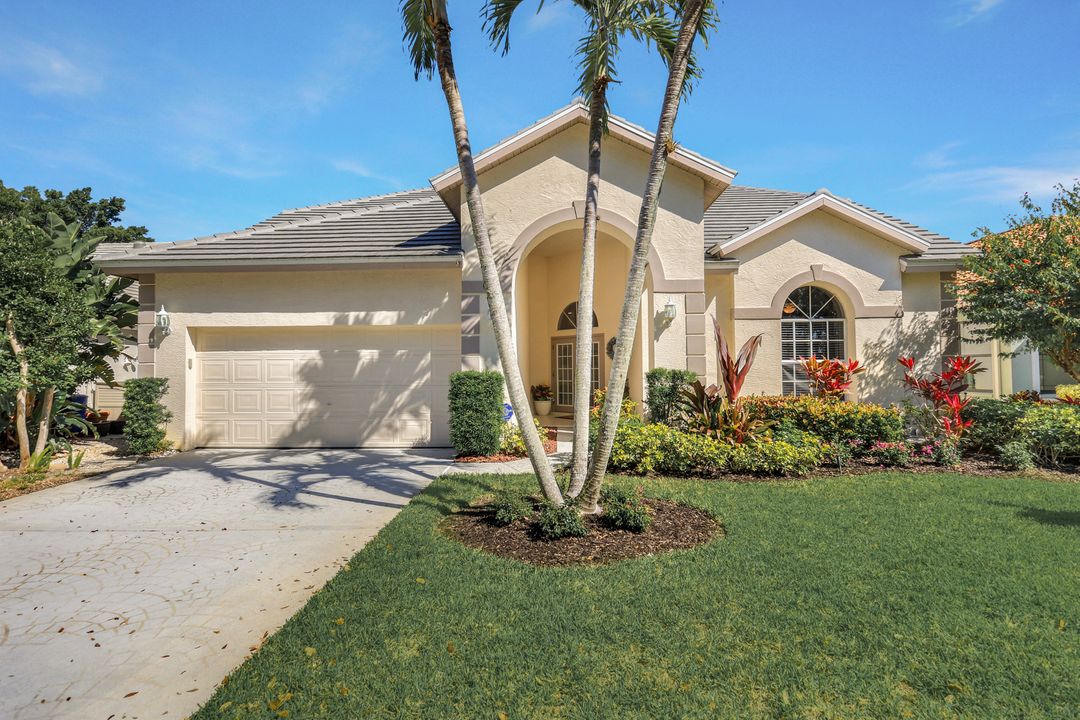 24921 Bay Cedar Dr, Bonita Springs, FL 34134