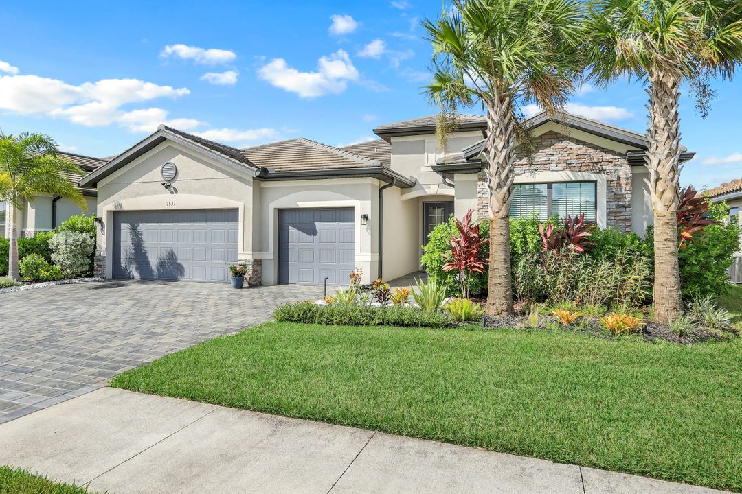 11531 Canopy Loop, Miromar Lakes, FL 33913