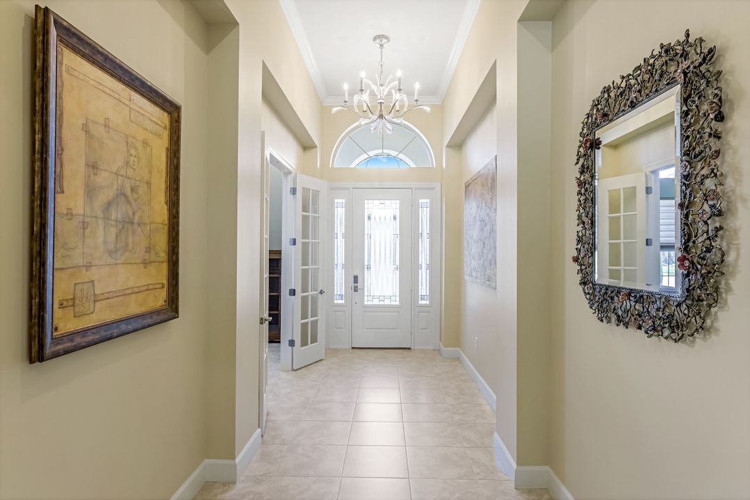 9266 Quarry Dr, Naples, FL 34120