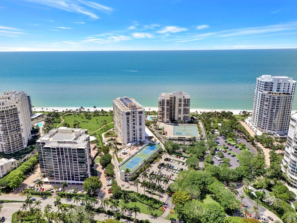 4041 Gulf Shore Blvd N #503, Naples, FL 34103