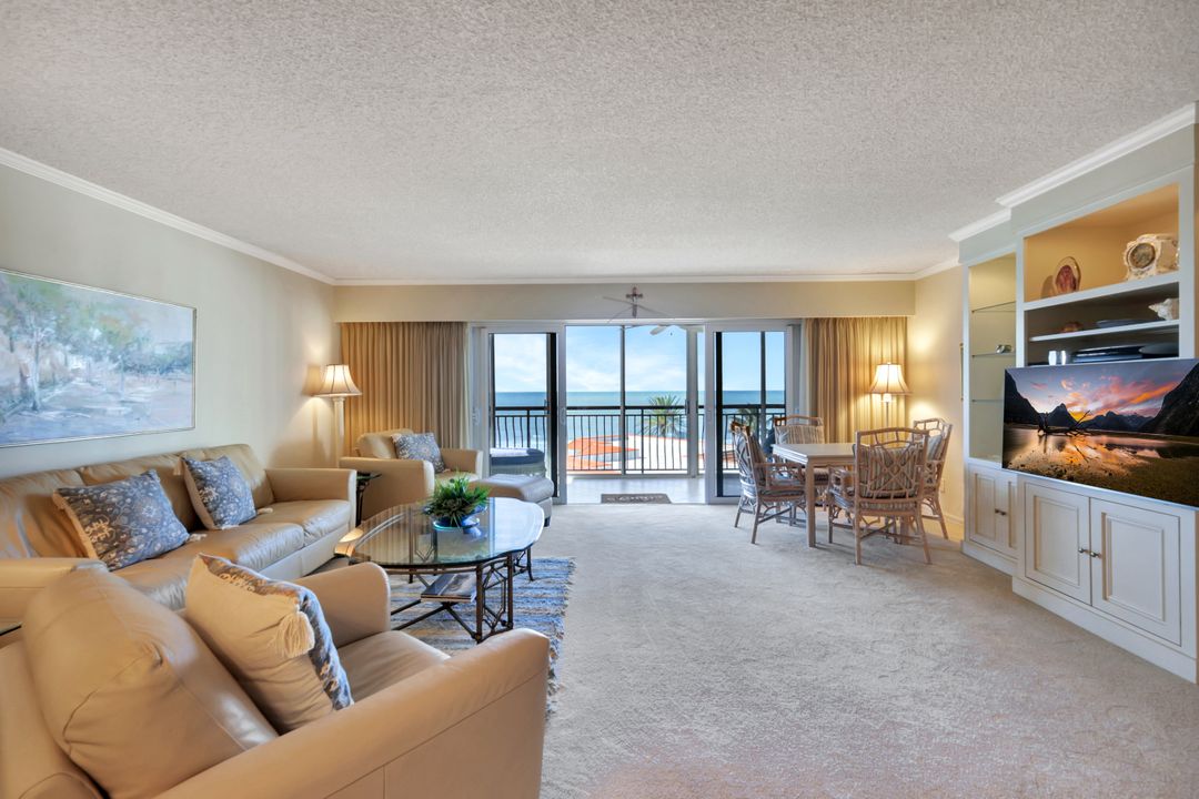 3333 Gulf Shore Blvd N #503, Naples, FL 34103