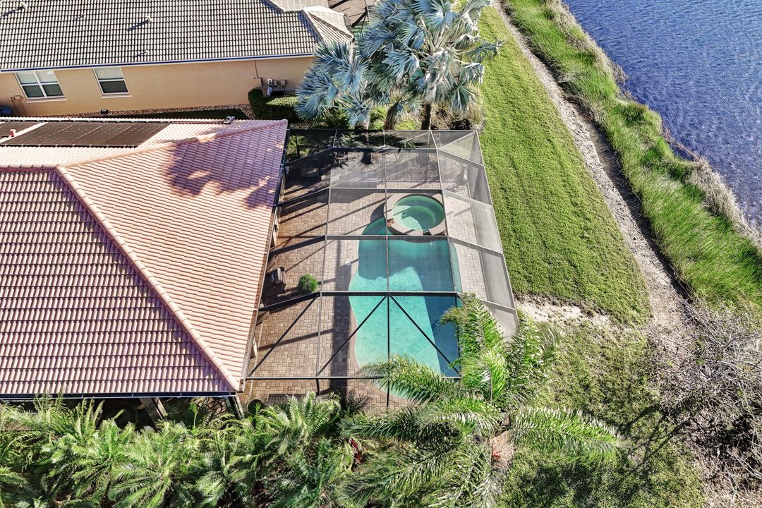 10107 Mimosa Silk Dr, Fort Myers, FL 33913