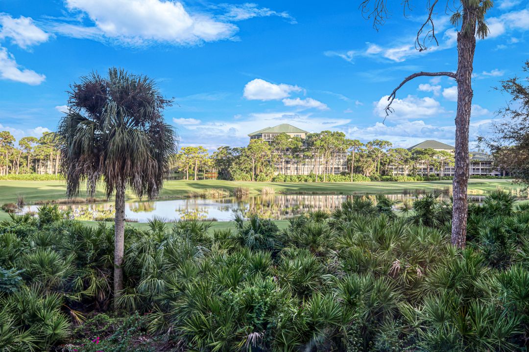 26920 Wedgewood Dr #203, Bonita Springs, FL 34134