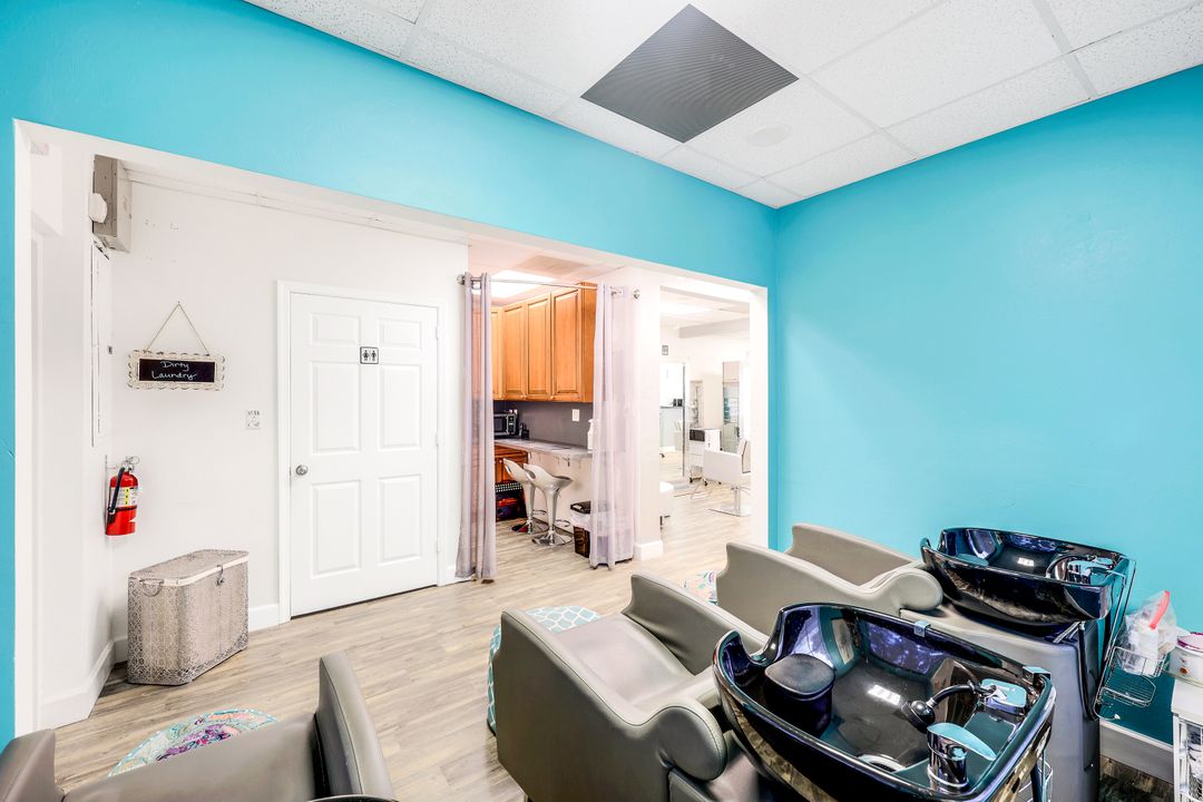 2940 Immokalee Rd #4, Naples, FL 34110