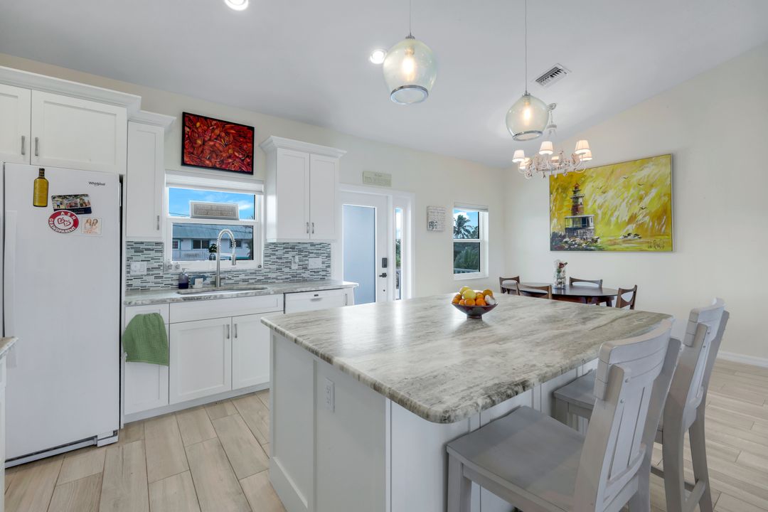 555 Piedmont Rd, Sanibel, FL 33957