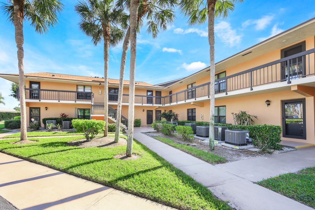 46 Manor Terrace #8-106, Marco Island, FL 34145